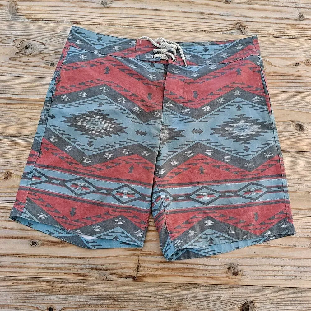 Faherty Men's Aztec Navite American Shorts Size 32 Red Blue